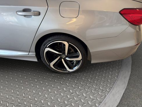 Used 2022 Honda Accord Sport image 22