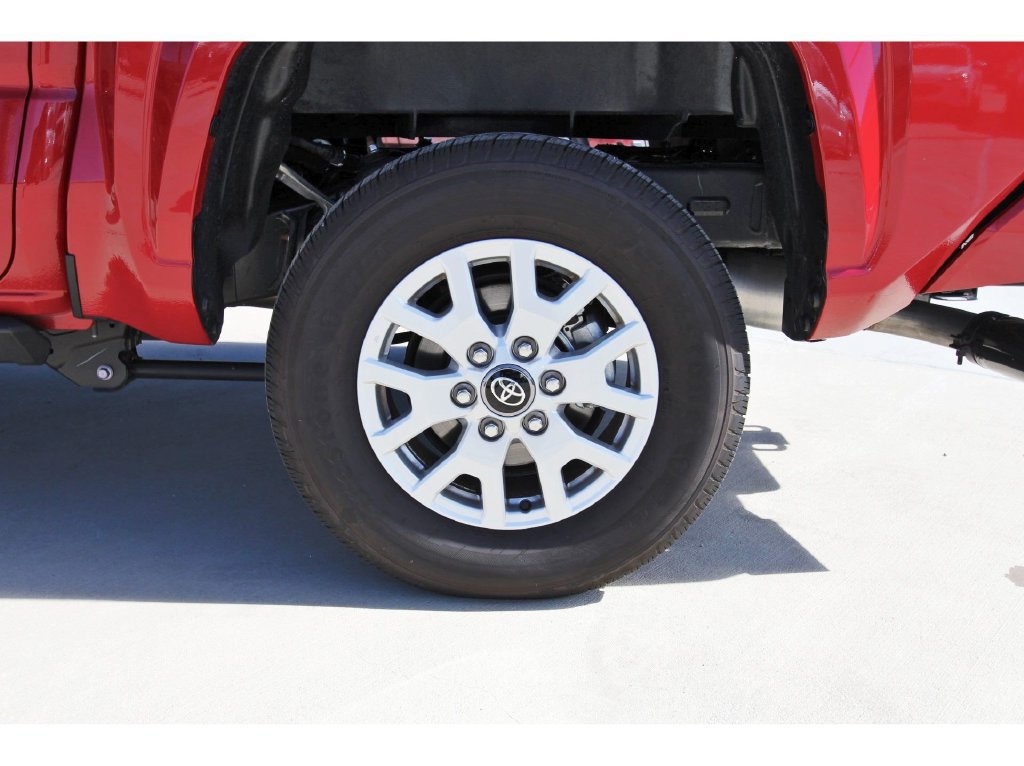 Used 2026 Toyota Tacoma SR5 AWD/4WD image 31