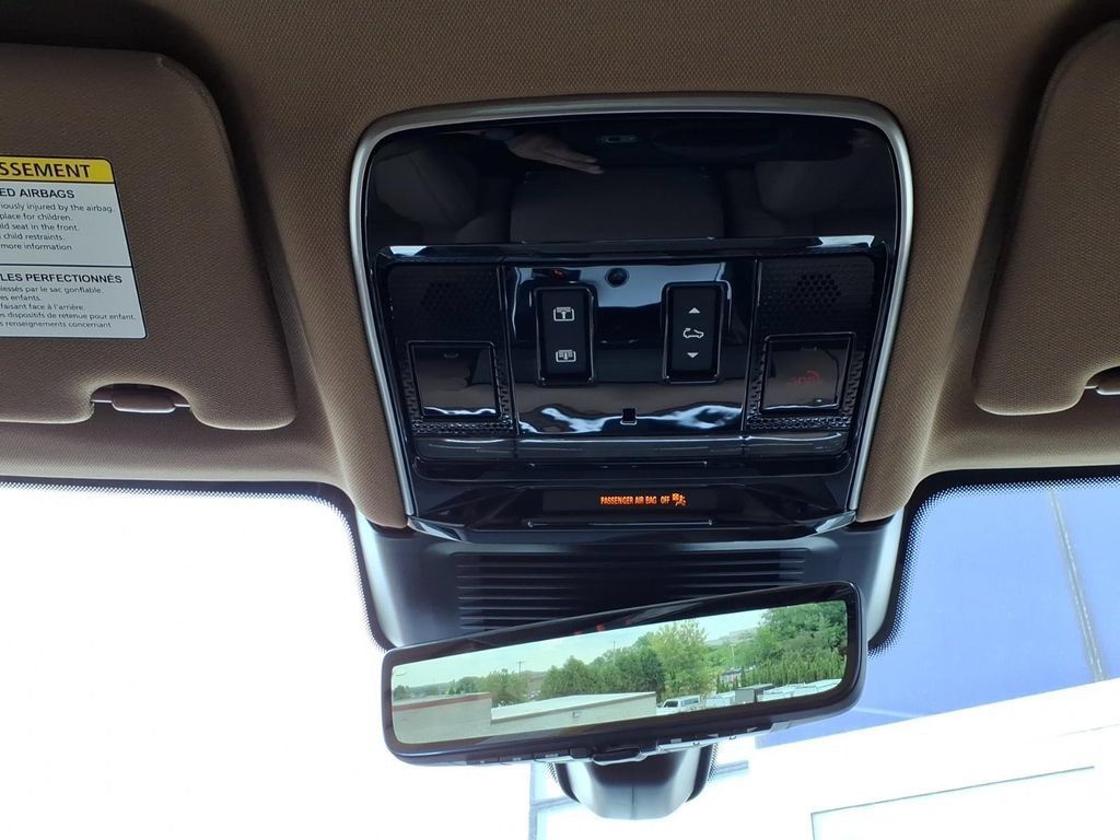 New 2026 Land Rover Range Rover SE AWD/4WD image 23