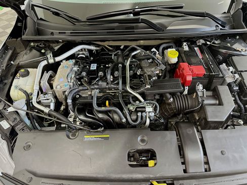 Used 2025 Nissan Sentra S FWD image 33