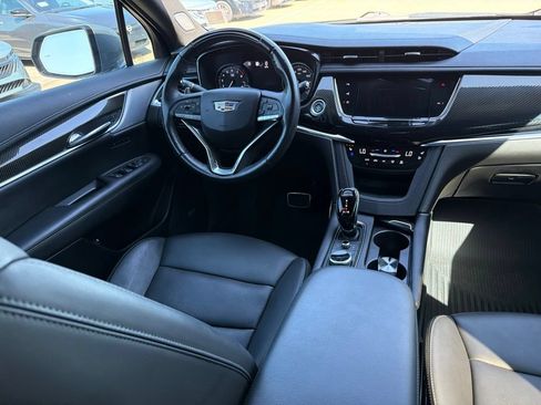 Used 2024 Cadillac XT6 Sport w/ Technology Package AWD/4WD image 22