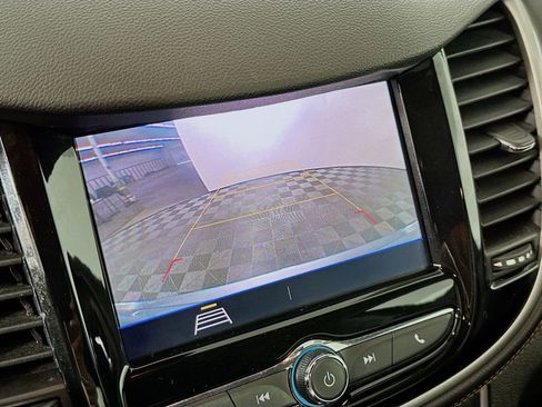 Used 2020 Chevrolet Trax LS w/ Tint and Cruise Package image 15