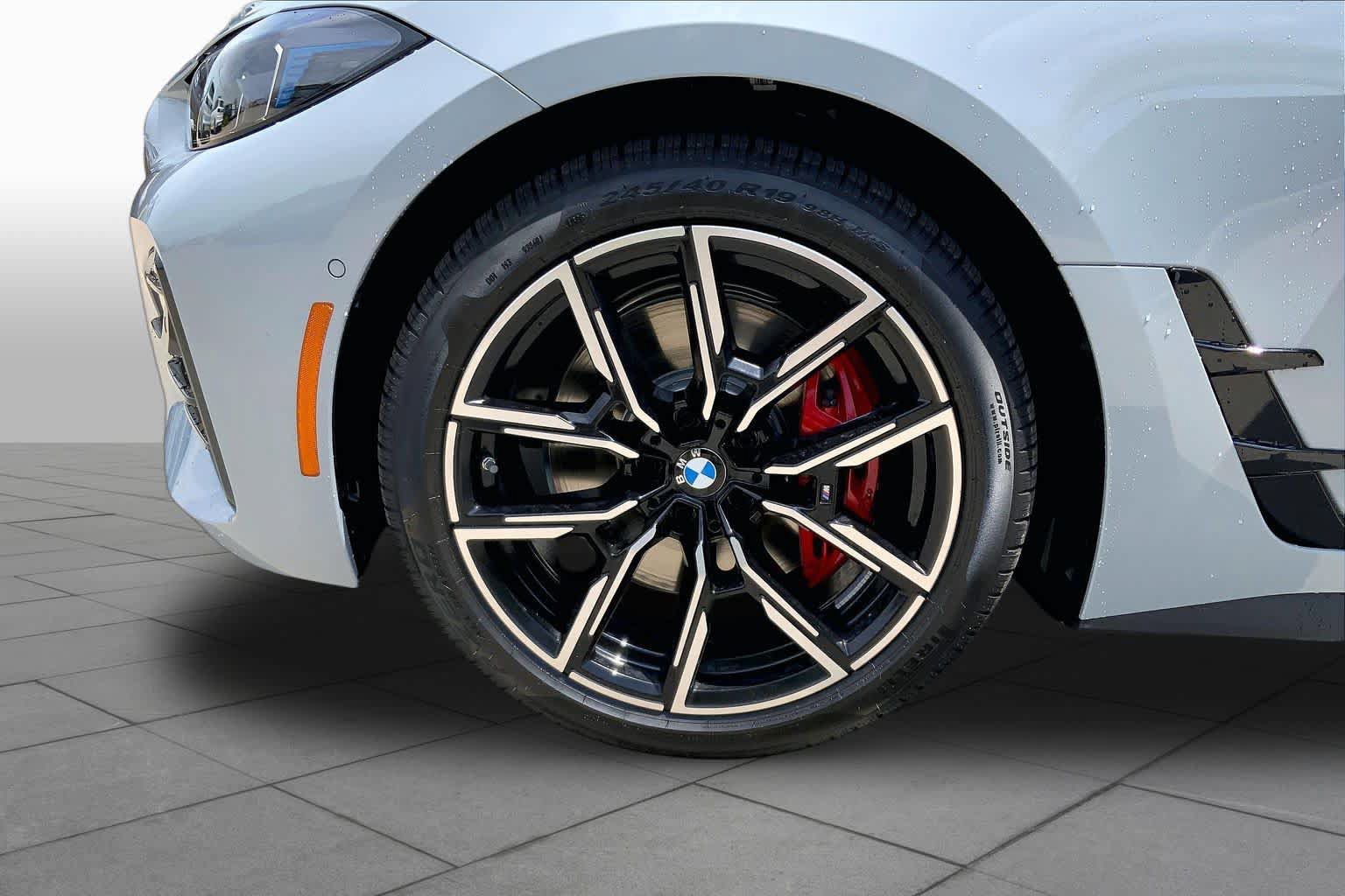 New 2026 BMW 430i w/ M Sport Package RWD image 12