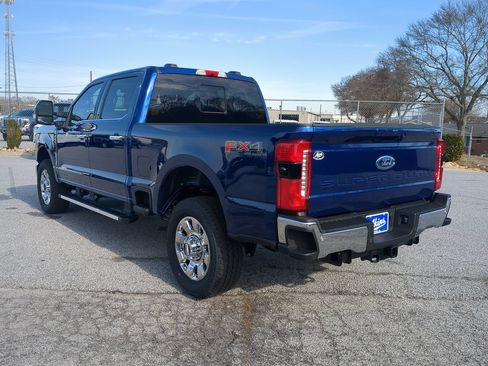 Used 2026 Ford F250 Lariat w/ Lariat Premium Package AWD/4WD image 5