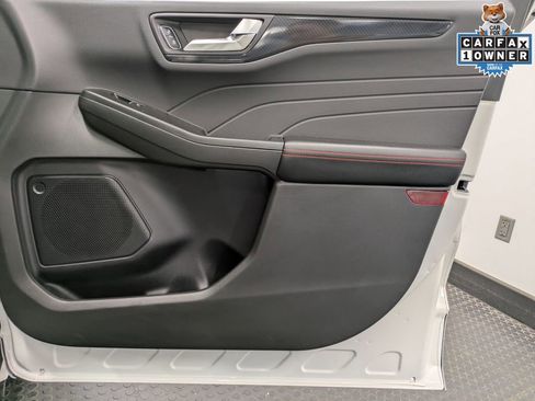 Used 2024 Ford Escape ST-Line w/ Tech Pack #1 AWD/4WD image 28