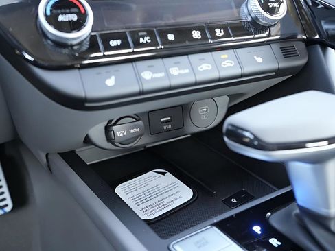 New 2026 Hyundai Elantra SEL Sport Premium FWD image 32