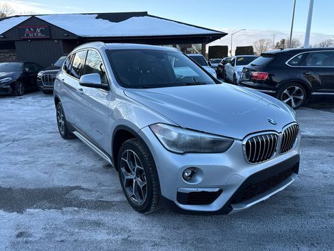 Used 2017 BMW X1 xDrive28i image 10