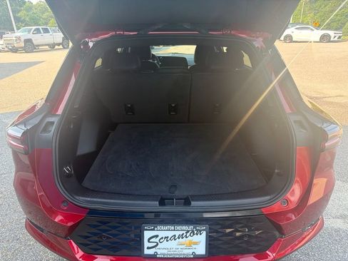 Certified 2024 Chevrolet Equinox EV RS FWD image 15