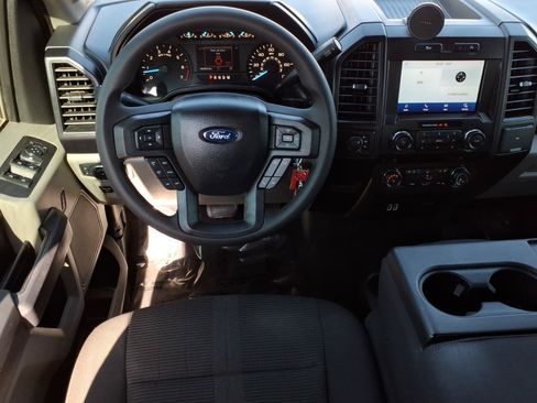 Used 2019 Ford F150 XL w/ Equipment Group 101A Mid AWD/4WD image 17