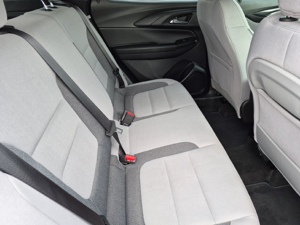 Used 2025 Chevrolet TrailBlazer LT AWD/4WD image 30