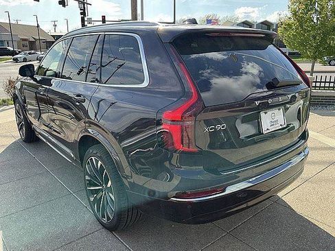 New 2026 Volvo XC90 T8 Ultra w/ Protection Package Premier AWD/4WD image 10