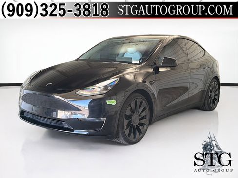 Used 2023 Tesla Model Y Performance image 1