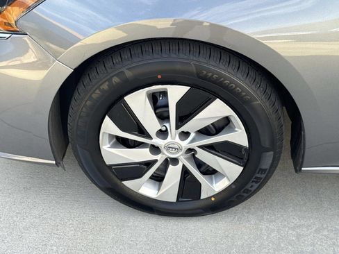 Used 2023 Nissan Altima 2.5 S image 30