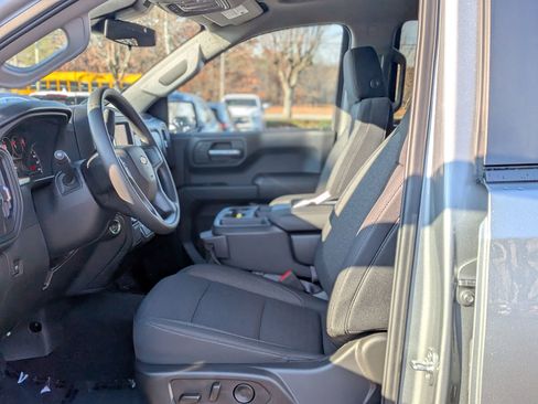 Certified 2025 Chevrolet Silverado 1500 Custom w/ Turbomax Blackout Package image 16