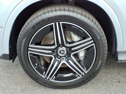 Certified 2024 Mercedes-Benz GLC 300 4MATIC image 10