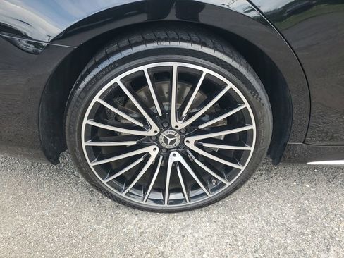 Used 2023 Mercedes-Benz S 500 4MATIC w/ AMG Line image 9