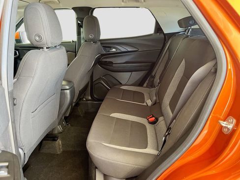 Used 2022 Chevrolet TrailBlazer LT w/ Convenience Package image 24