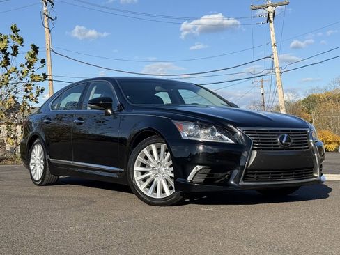 Used 2014 Lexus LS 460 image 2