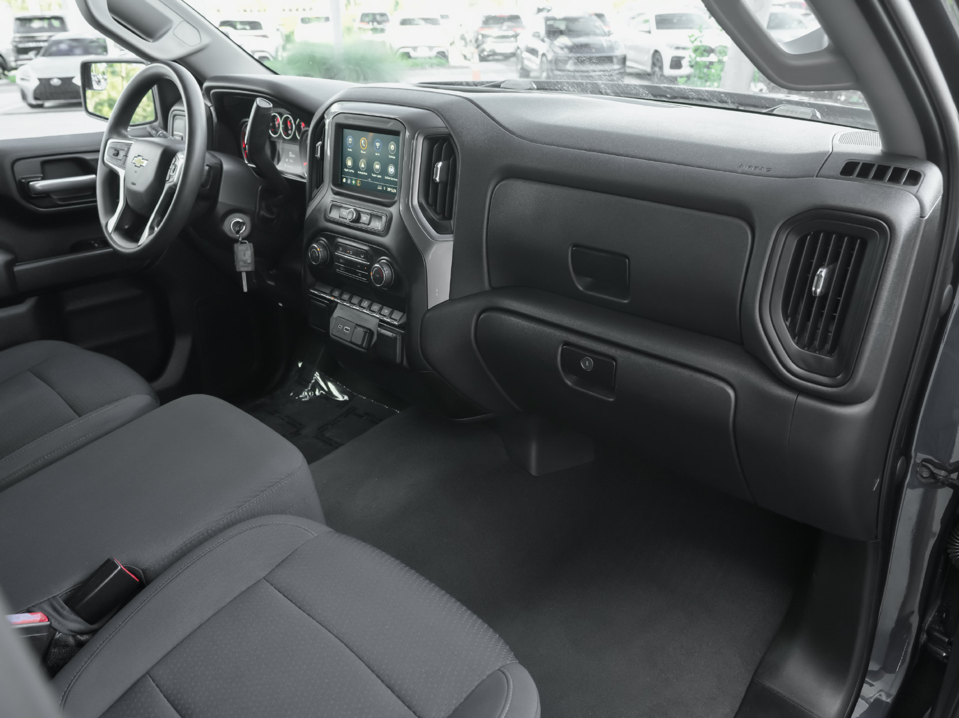 Used 2021 Chevrolet Silverado 1500 Custom w/ Safety Confidence Package RWD image 10