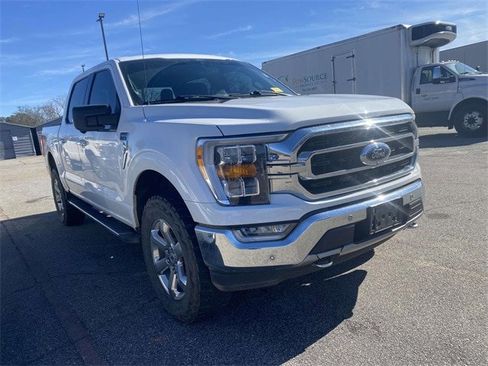 Certified 2021 Ford F150 XLT w/ Equipment Group 302A High image 36