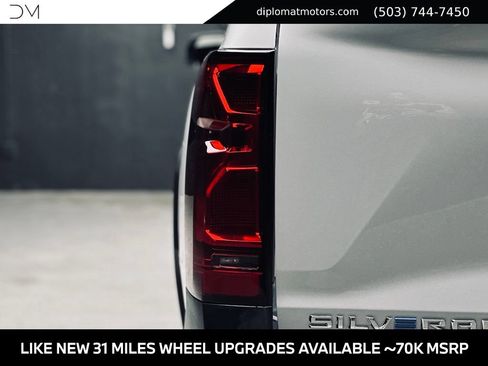 Used 2024 Chevrolet Silverado EV W/T AWD/4WD image 15