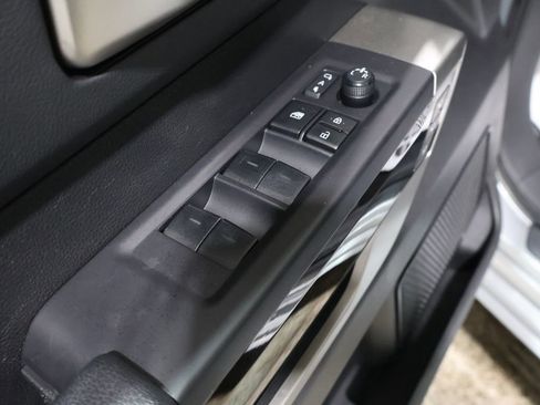 Used 2023 Toyota Tundra Limited image 14