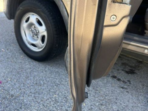 Used 2003 Honda CR-V LX image 11