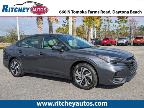 Used 2025 Subaru Legacy Premium image 1