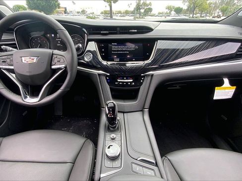New 2025 Cadillac XT6 Premium Luxury w/ Technology Package image 7