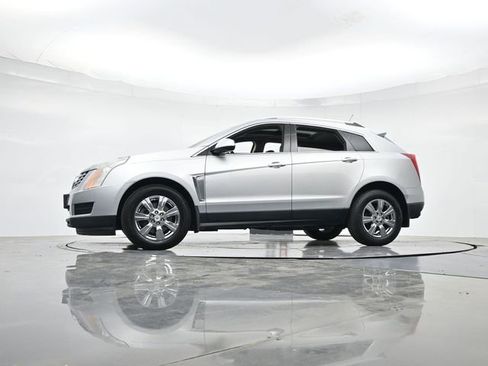 Used 2016 Cadillac SRX Luxury w/ Driver Awareness Package AWD/4WD image 36