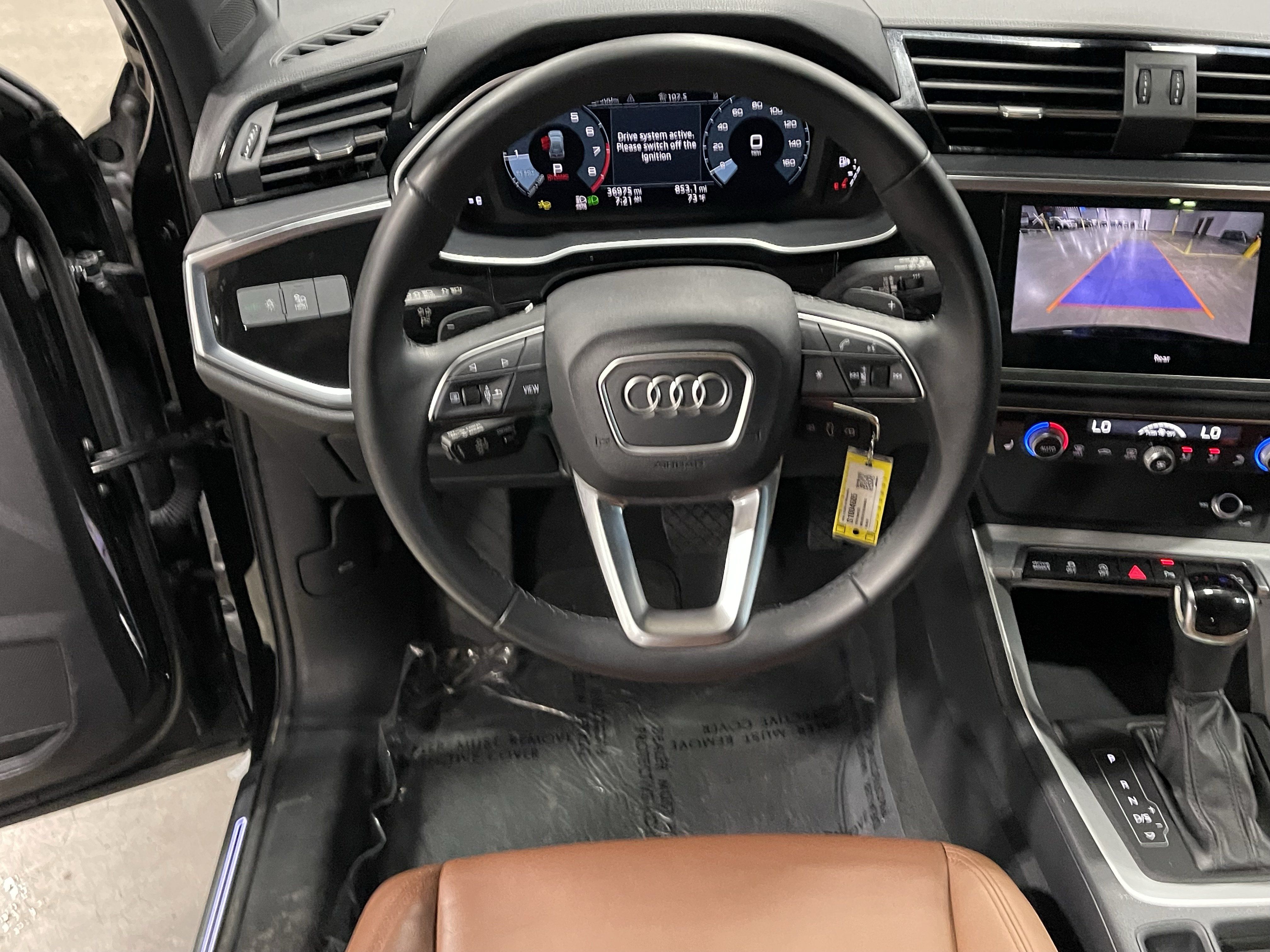 Used 2025 Audi Q3 2.0T Premium AWD/4WD image 13