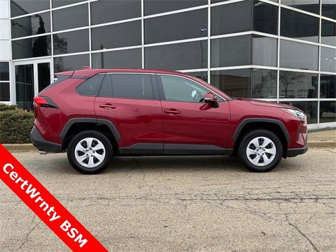 Used 2025 Toyota RAV4 LE image 2