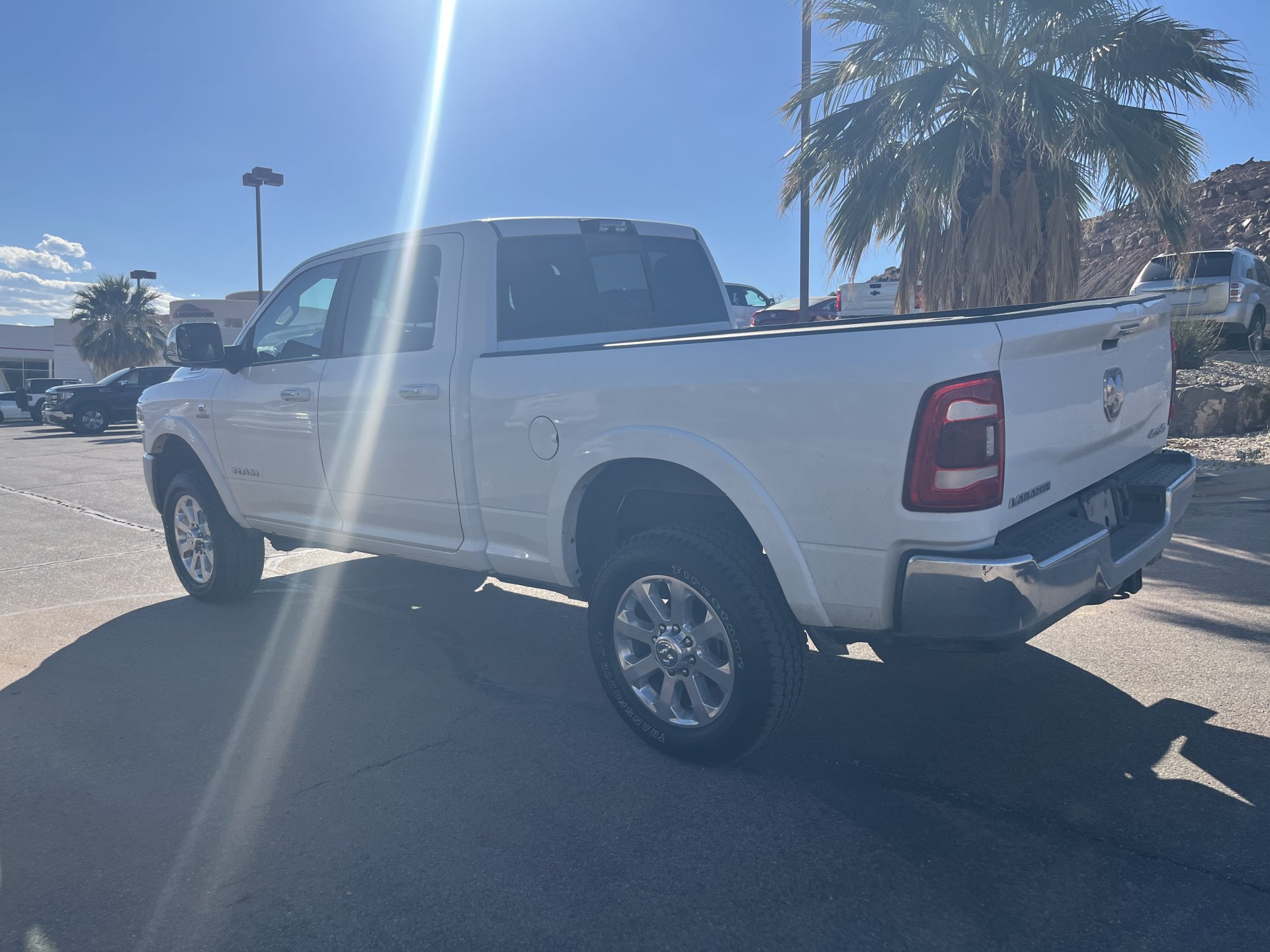 Used 2022 RAM 2500 Laramie AWD/4WD image 1