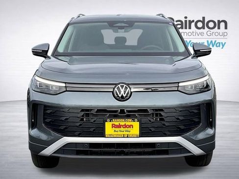 New 2025 Volkswagen Tiguan S AWD/4WD image 16