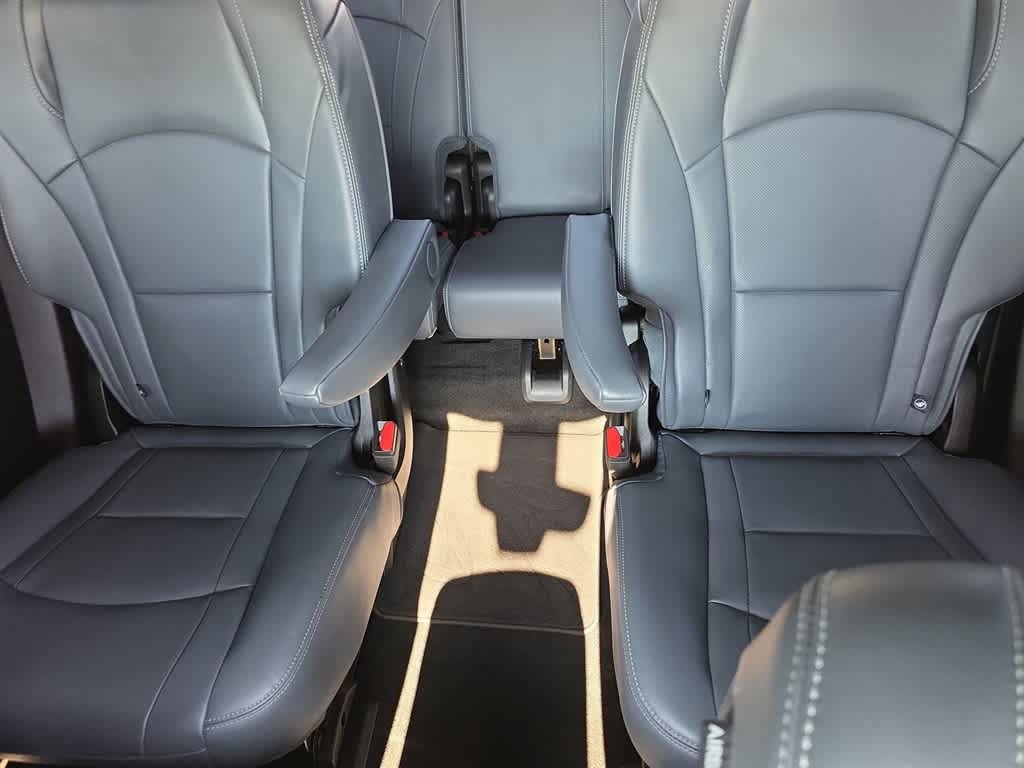 Used 2023 Buick Enclave Premium w/ Experience Buick Package FWD image 16