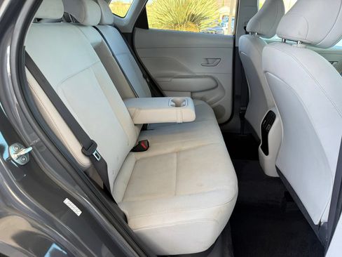 Used 2024 Hyundai Kona SEL AWD/4WD image 36
