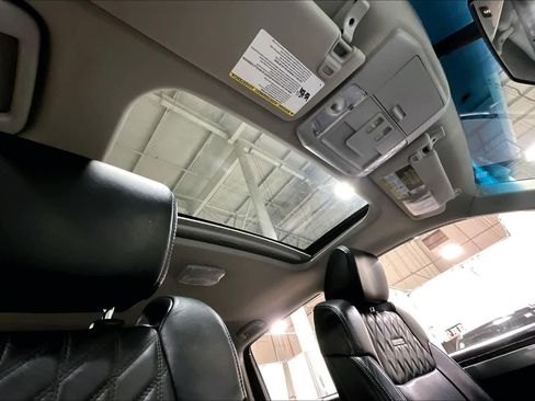 Used 2017 Toyota Tundra Platinum image 13