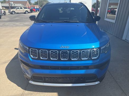 Used 2024 Jeep Compass Limited w/ Elite Group image 7