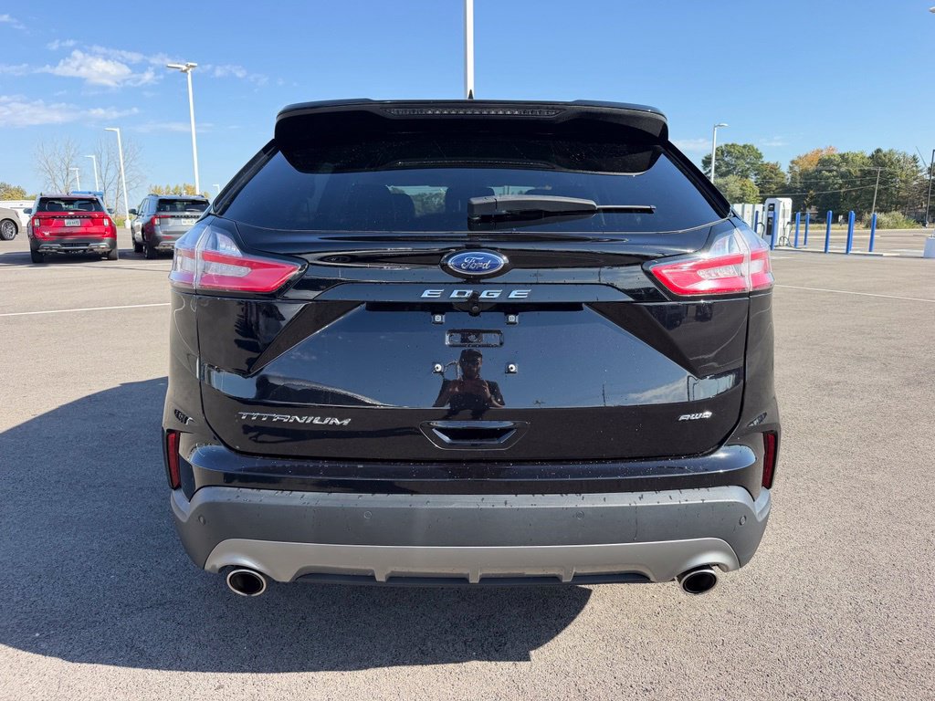Used 2024 Ford Edge Titanium AWD/4WD image 7