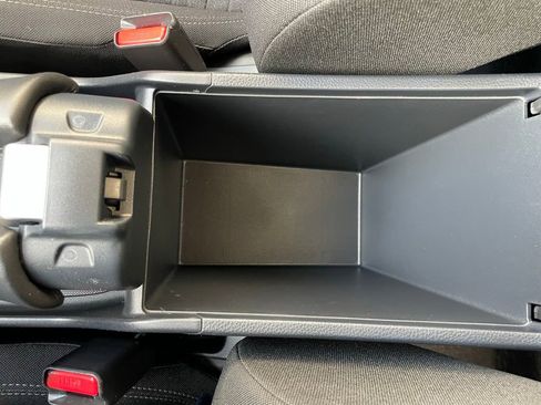 Certified 2023 Honda HR-V LX image 20