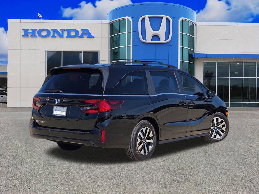 New 2026 Honda Odyssey EX-L image 3
