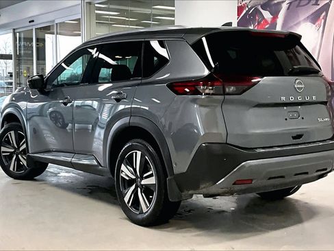 Used 2023 Nissan Rogue SL image 4