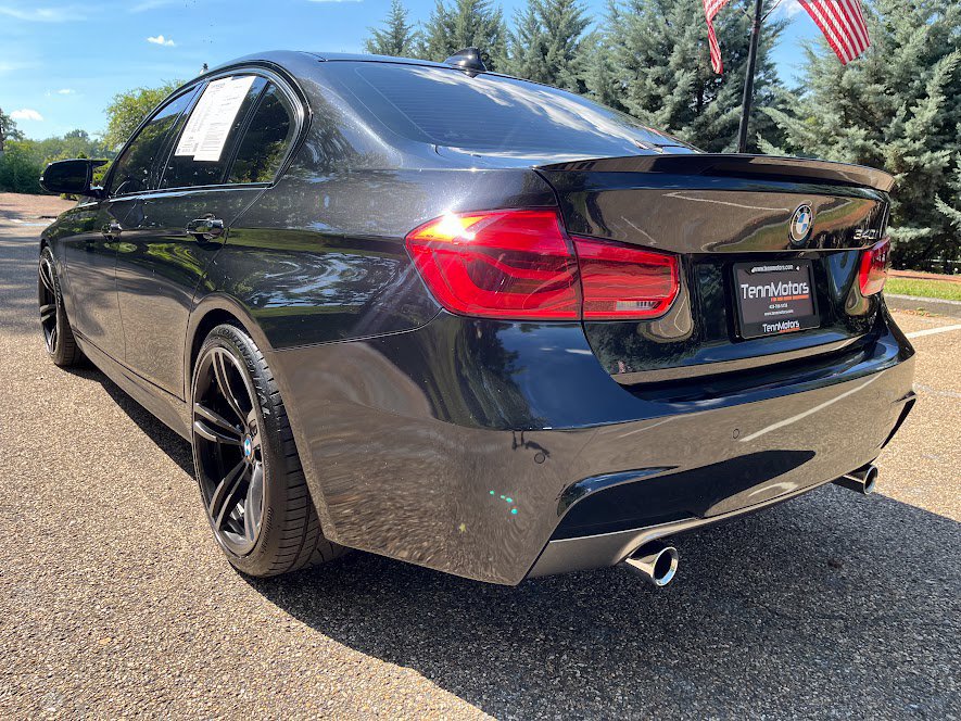 Used 2018 BMW 340i xDrive Sedan w/ Premium Package AWD/4WD image 37