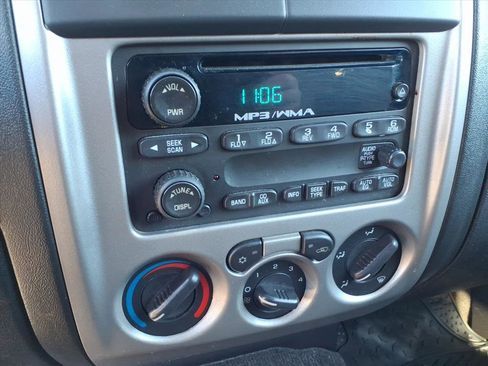 Used 2008 Chevrolet Colorado LT image 10