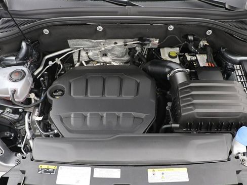 Used 2025 Volkswagen Atlas SEL image 29