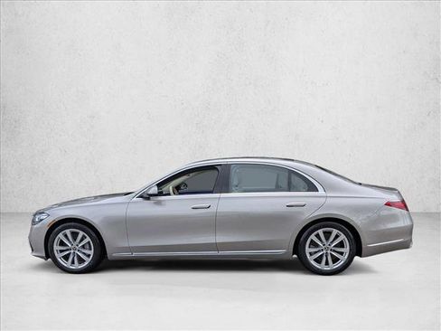 Used 2023 Mercedes-Benz S 500 4MATIC image 8