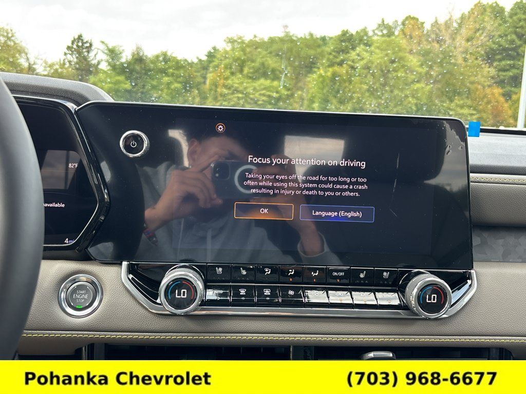 New 2026 Chevrolet Colorado ZR2 w/ Technology Package AWD/4WD image 17