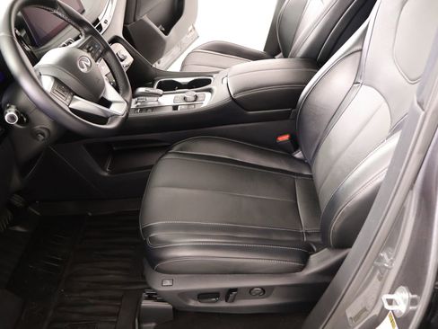 Used 2023 INFINITI QX60 Sensory w/ Cargo Package AWD/4WD image 12