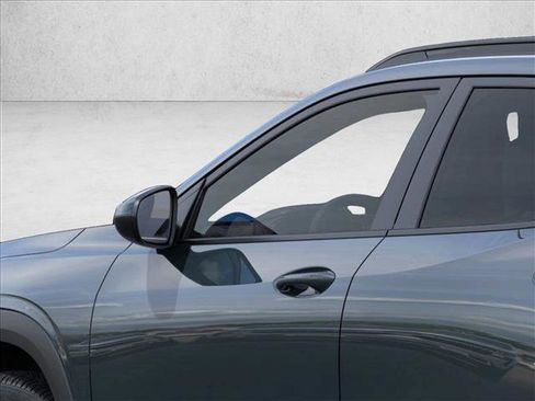 New 2026 Chevrolet Trax LT image 12