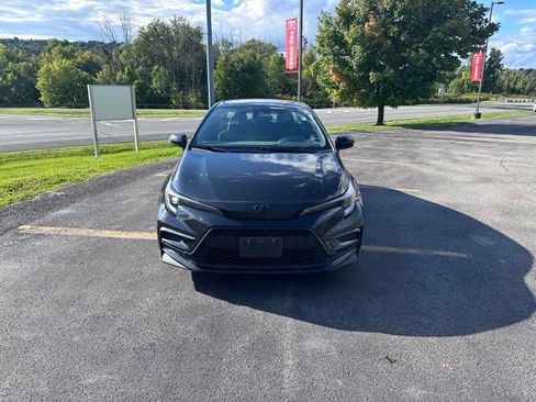 Used 2023 Toyota Corolla SE w/ SE Premium Package FWD image 8